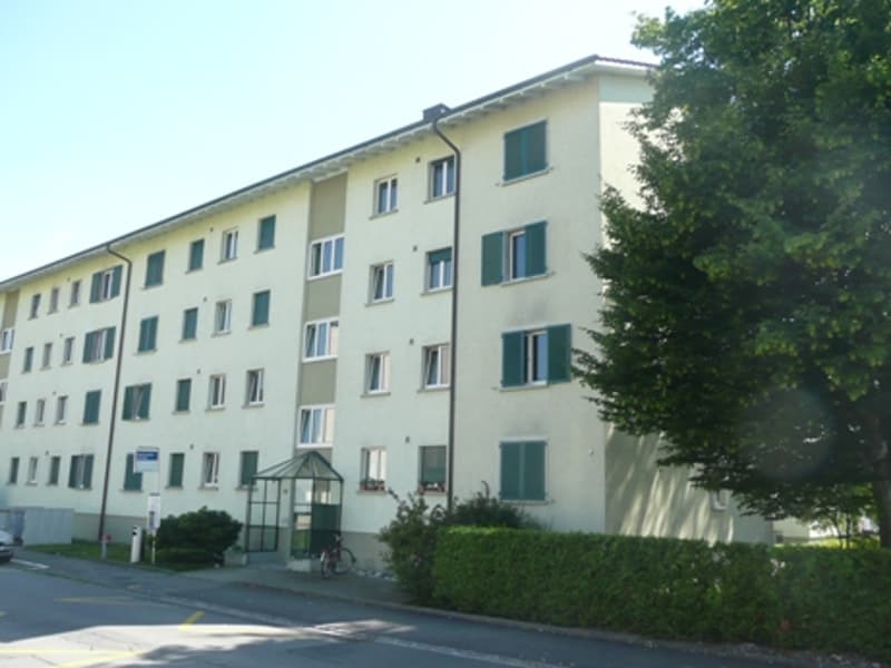 Wir vermieten eine Garagenbox (1)
