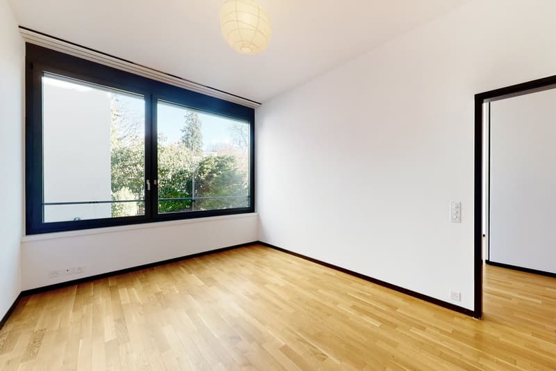Traumhafte Wohnung an herrlicher Lage in Höngg! (5)