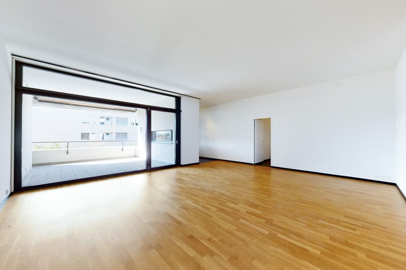 Exklusives Wohnen in Zürich Höngg! (2)