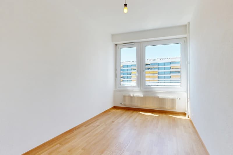 4 pièces entièrement rénové avec balcon (8)