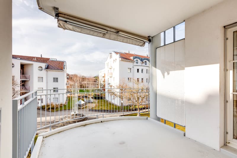Appartement spacieux avec deux balcons dans un emplacement idéal! (8)
