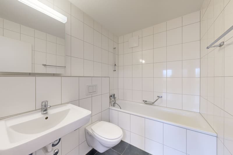 Apartment in family quarter for rent (7)