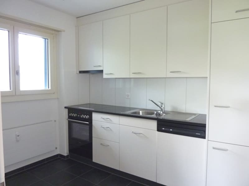 Apartment in family quarter for rent (5)