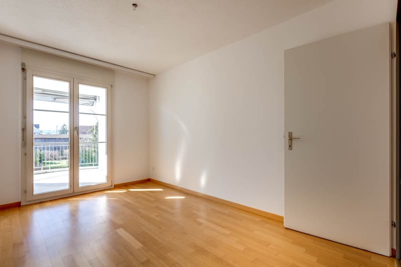 Spacious apartment with two balconies in an ideal location! (5)