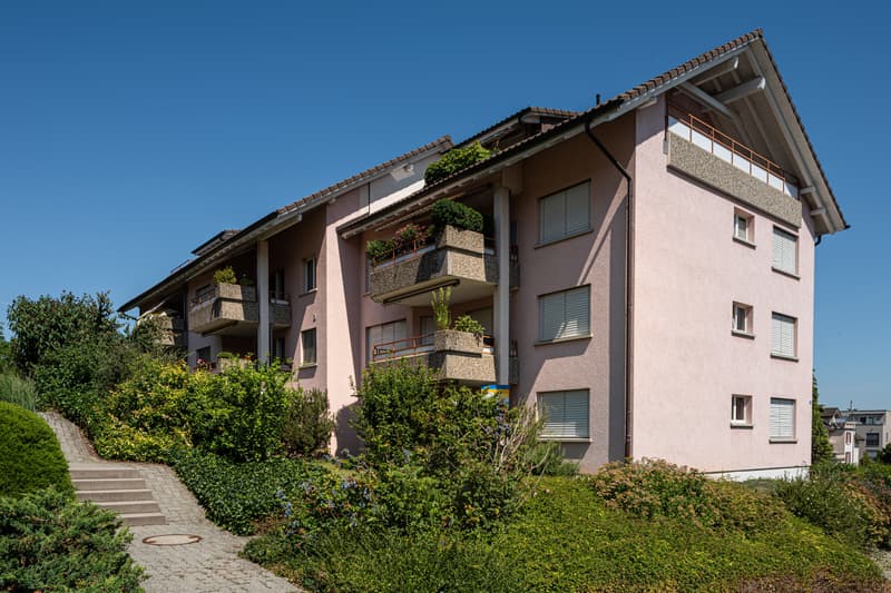 Ihr neues Zuhause mit Sitzplatz (1)