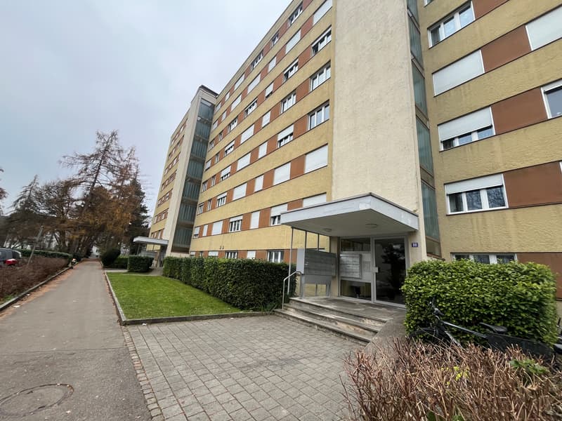 Wohnung in ruhiger Umgebung (1)