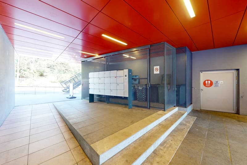 Modern duplex in Fribourg train station (2)