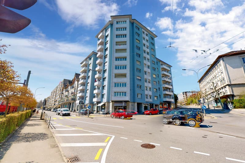 Close to the train station and city center! (11)