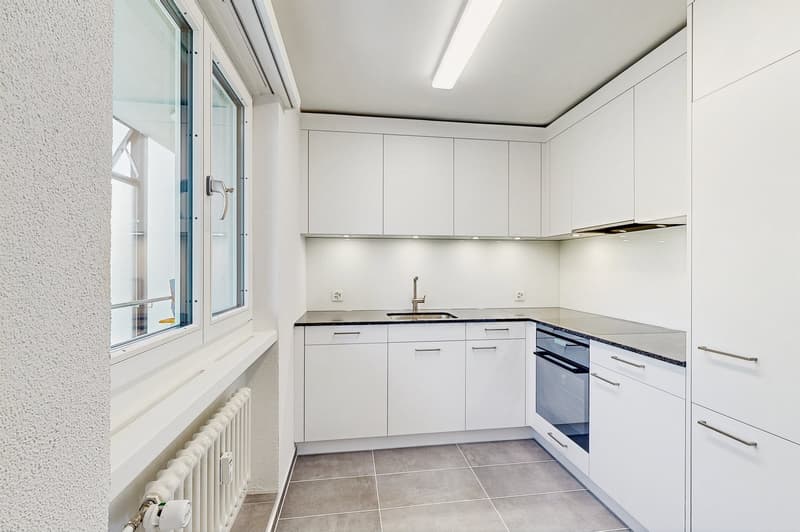 Frisch sanierte 4 Zimmer-Wohnung an begehrter Lage (3)