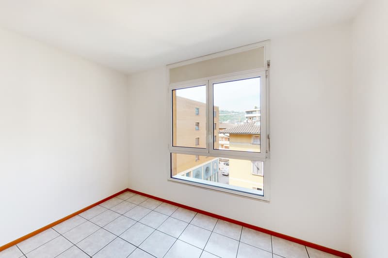 Living in Viganello between comfort and services (8)