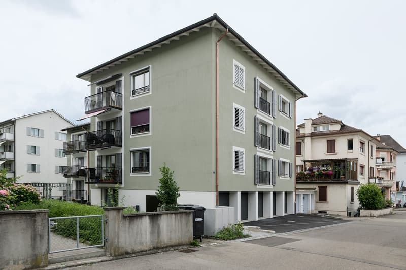 Box garage in affitto (2)