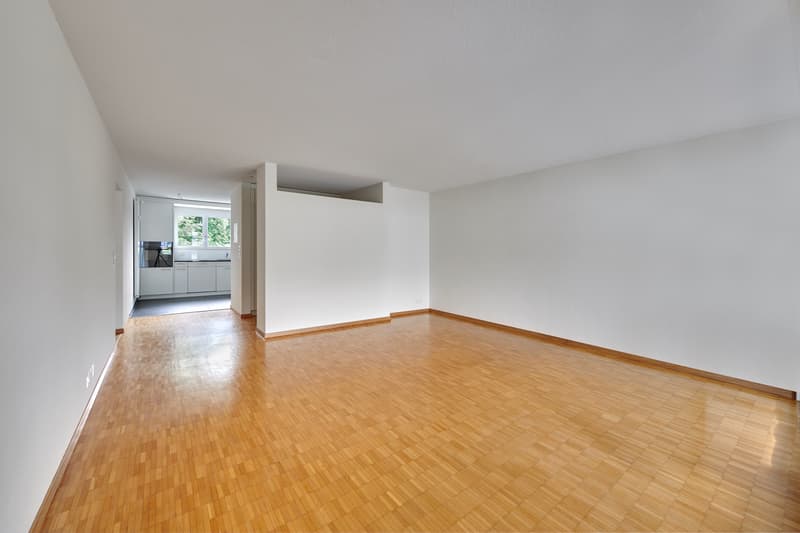 Beautiful residential area with a view of the green (4)