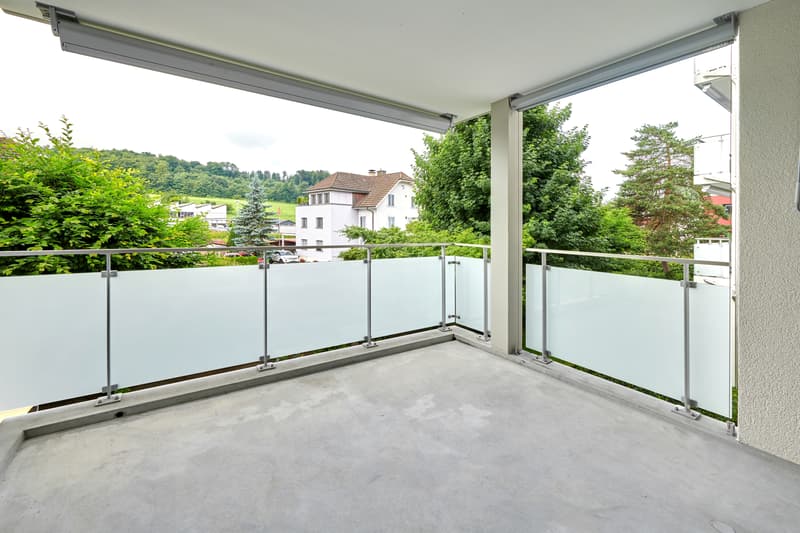 Beautiful residential area with a view of the green (6)