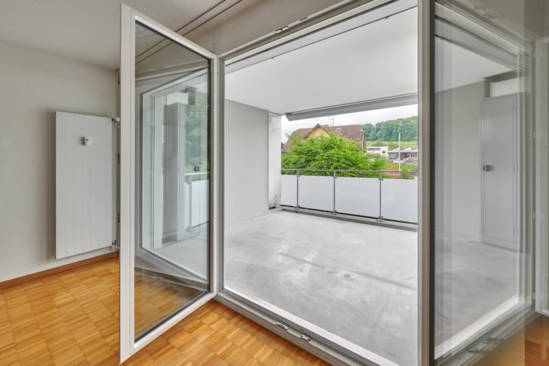 Beautiful residential area with a view of the green (5)