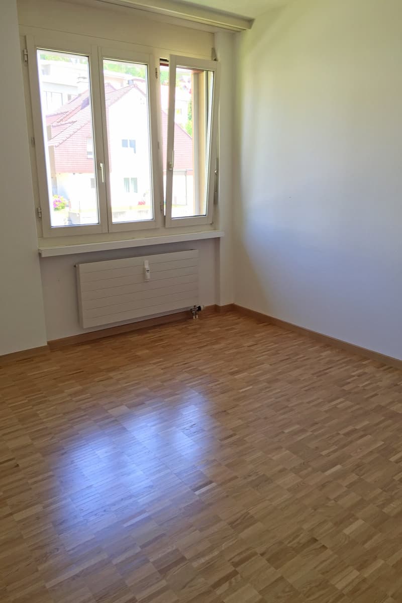 Helle Dachwohnung - befristet bis 30.06.2027! (3)