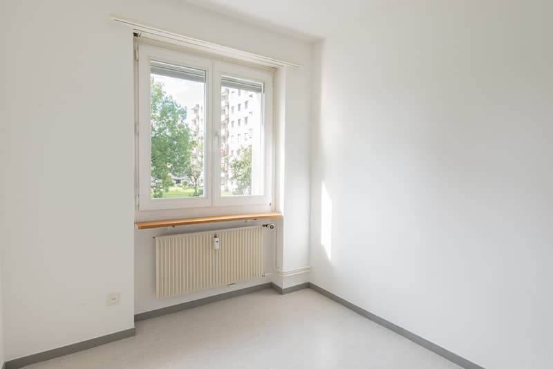 Bright apartment in the heart of Biberist is looking for you. (4)