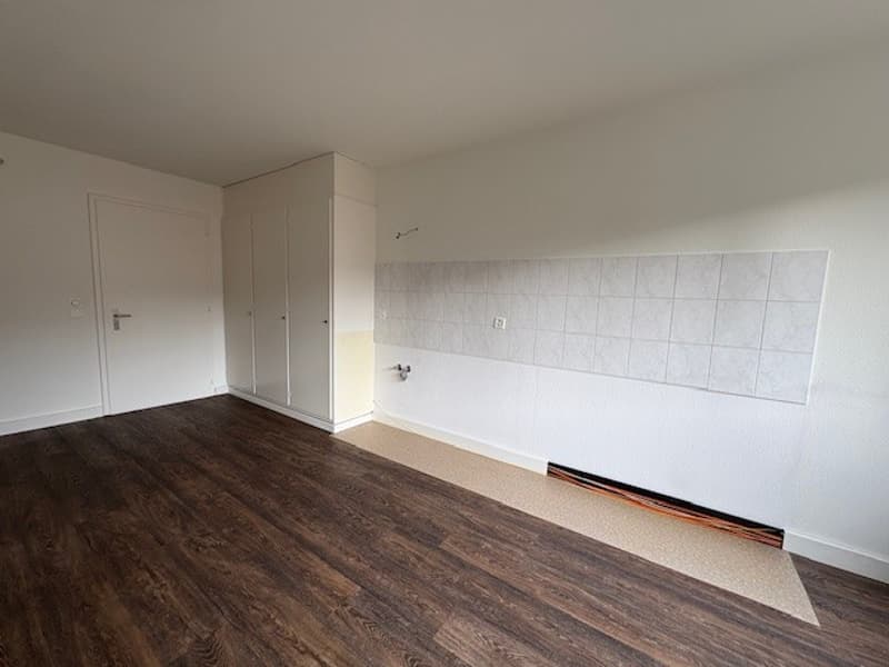 Büro- Praxisfläche - Atelierefläche direkt am Bahnhof! (10)