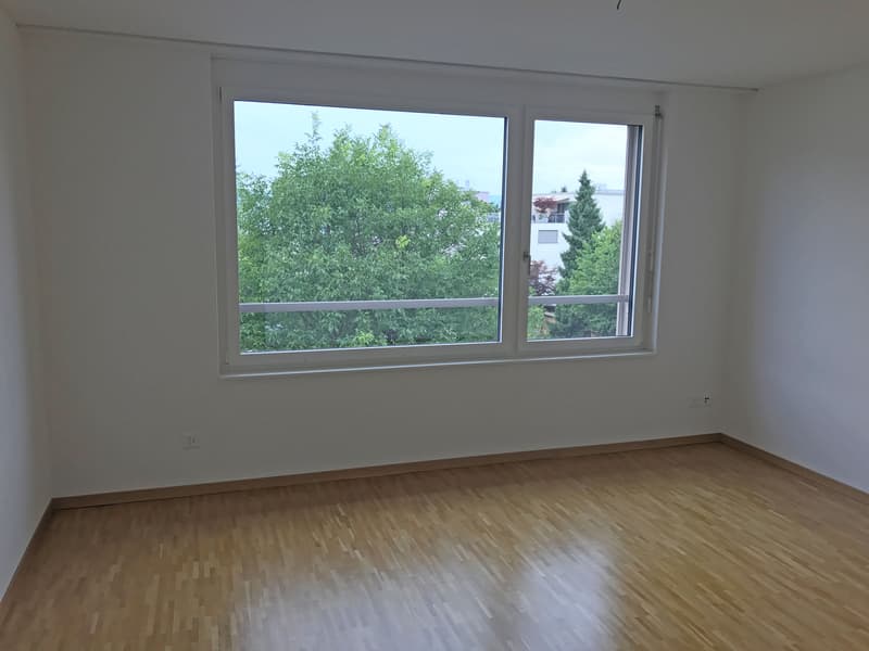 Modernly equipped family apartment with large balcony (4)