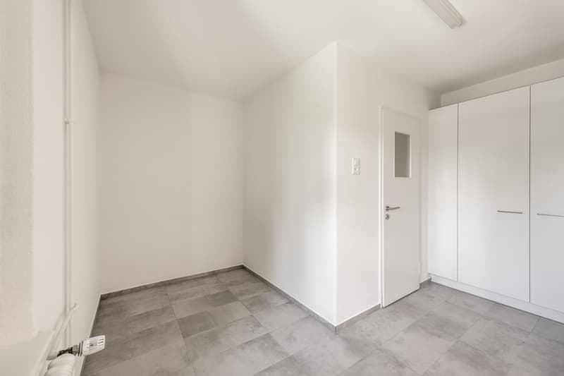 Your new home in the heart of Adliswil - freshly renovated and ready for you! (8)