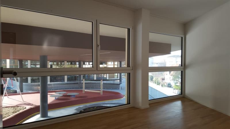 Appartement moderne dans un excellent emplacement à Uster (5)