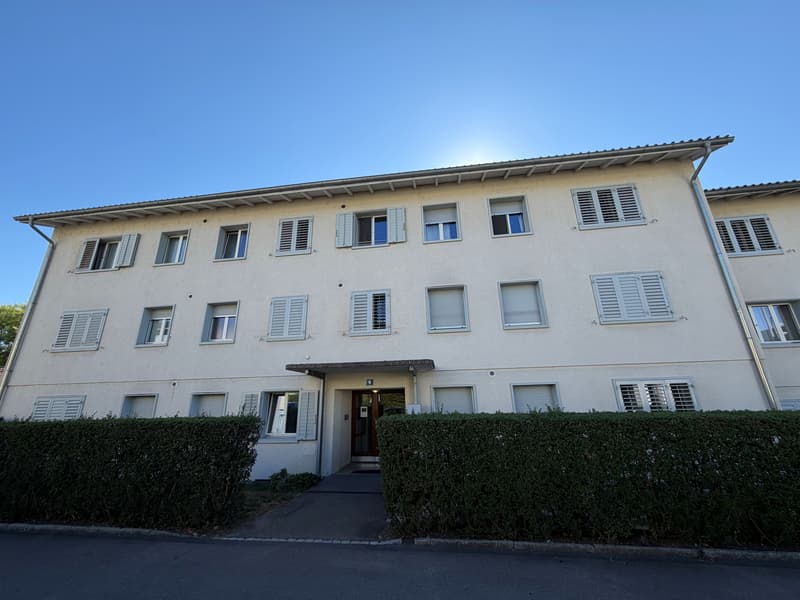 Grosszügige Wohnung in ruhiger Liegenschaft befristet bis 31.03.2028! (1)