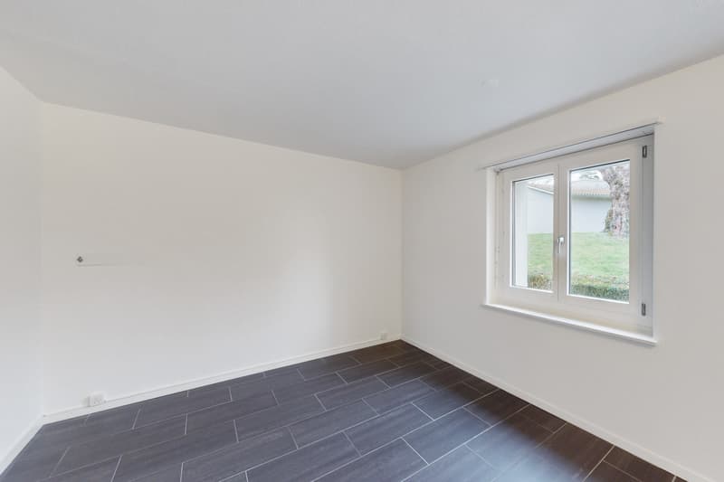 Grosszügige Wohnung in ruhiger Liegenschaft befristet bis 31.03.2028! (4)