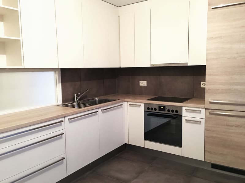 Geräumige Wohnung zur Miete in Montreux (3)