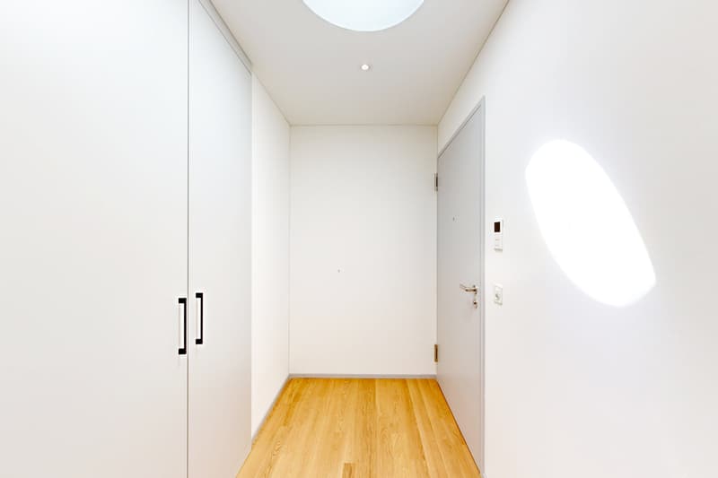 Appartement moderne avec emplacement de vie central (8)