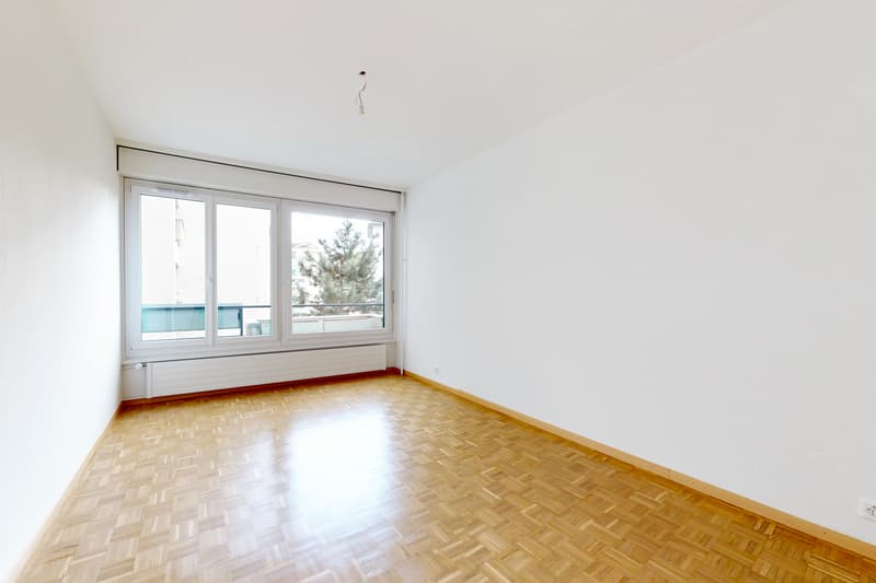 Bel appartement idéalement situé à proximité du centre-ville (5)