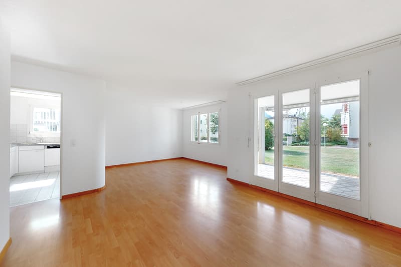 Charmante Dachwohnung sucht Sie (2)