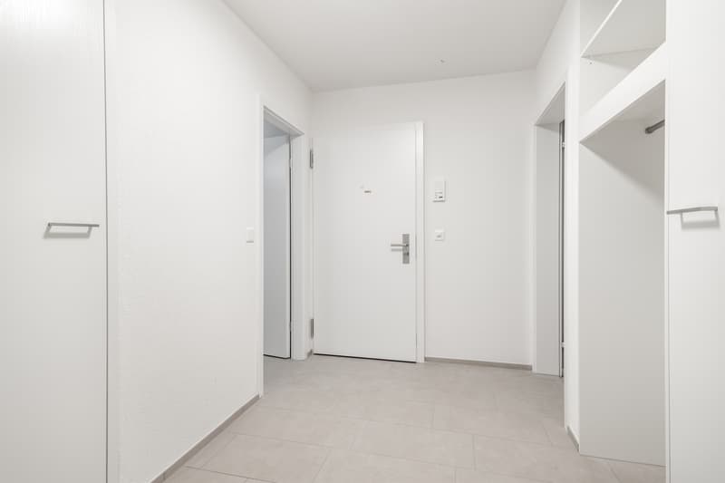 Moderne Wohnung mit Südbalkon (4)