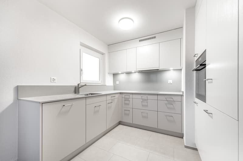 Moderne Wohnung mit Südbalkon (8)
