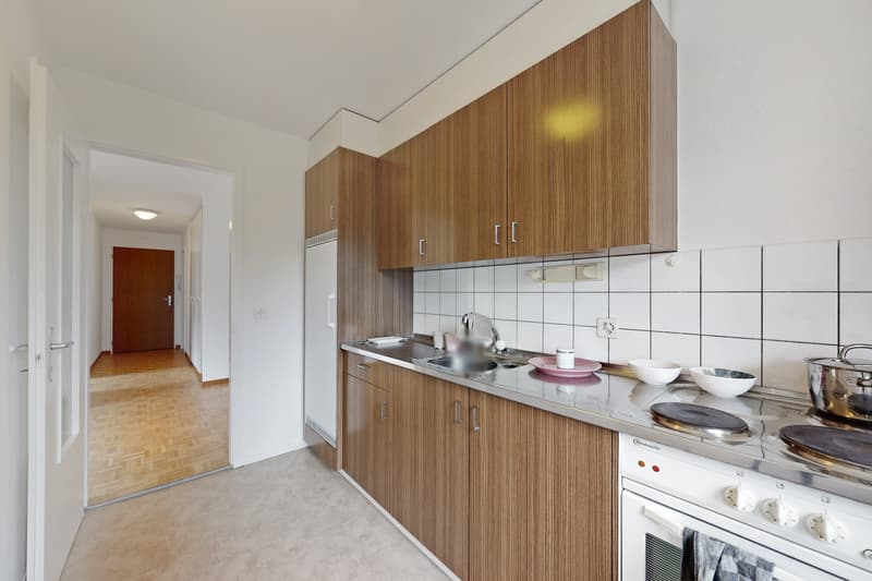 Zentrale und preiswerte Wohnung in Stadtnähe (2)