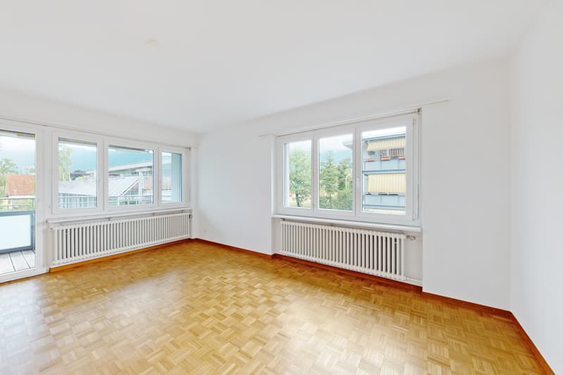 Zentrale und preiswerte Wohnung in Stadtnähe (3)
