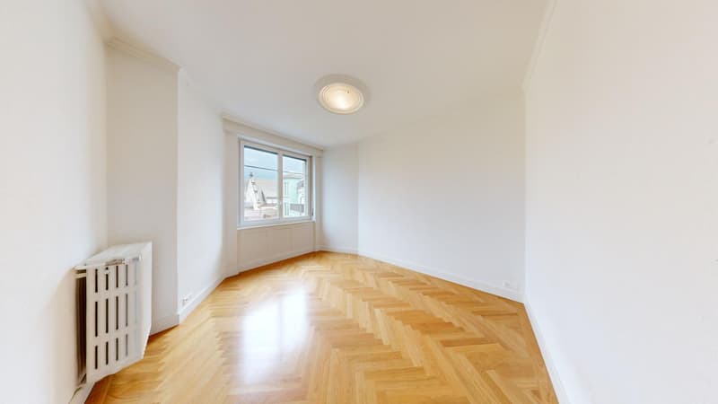 Renovated old building apartment in the popular Enge quarter! (4)