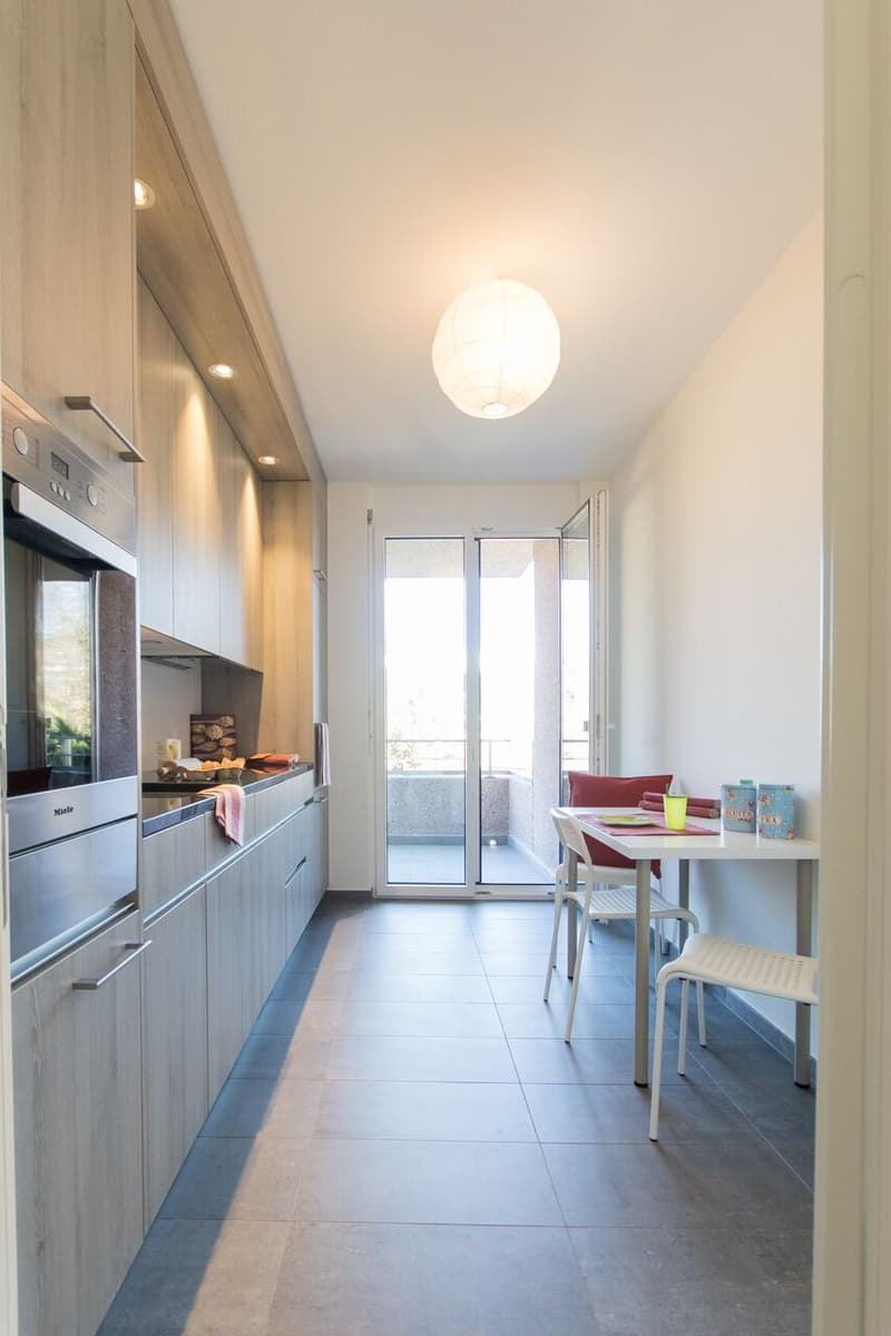 Elegance and panorama: breathtaking lake view, just two steps from the center (5)