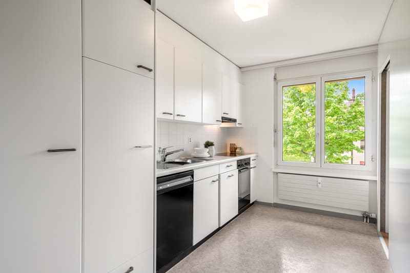 Dachwohnung mit Cheminée - befristet - 30.06.2027 (5)