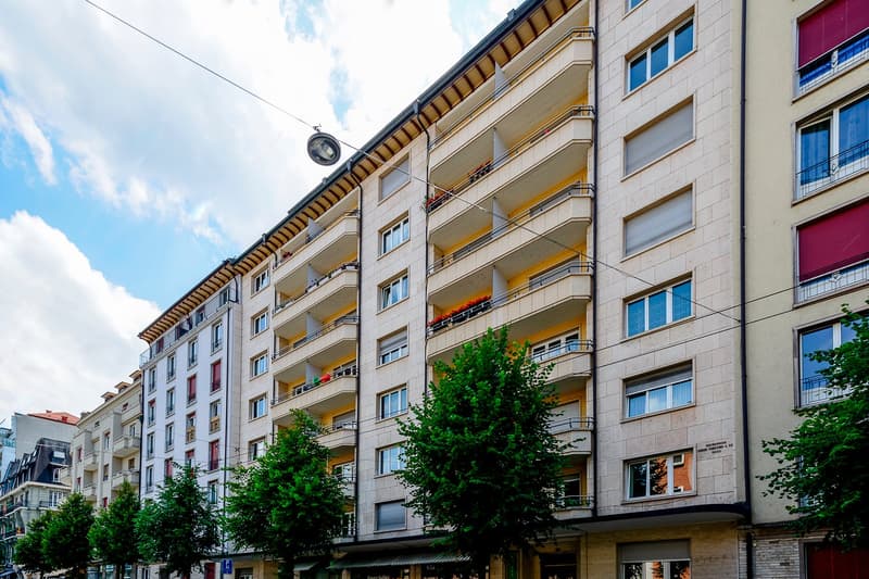 Garage/box à louer sur fribourg ! (1)