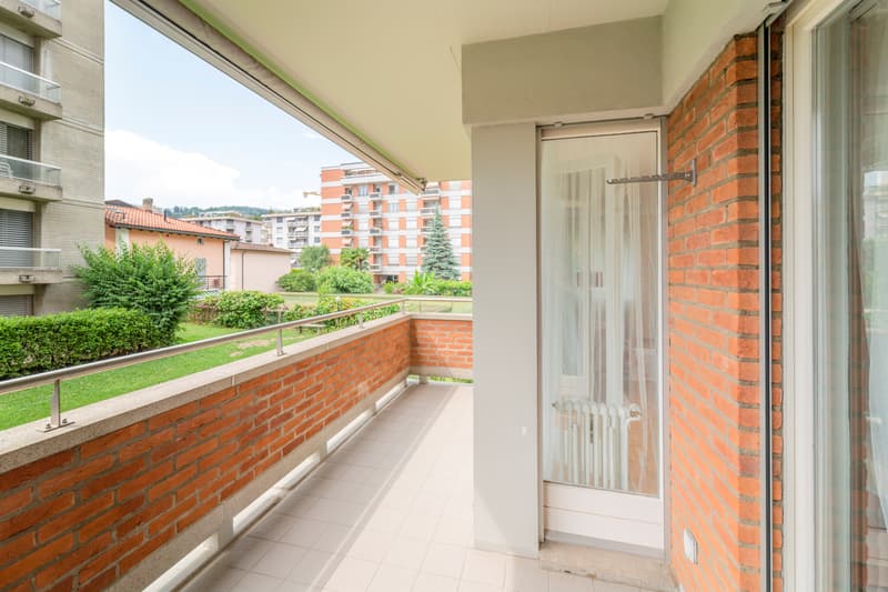 Ampia soluzione abitativa con terrazza e doppi servizi (4)