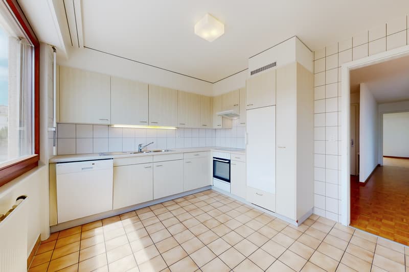 Spacieux logement à louer à Montreux (5)