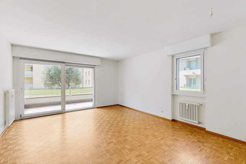 A due passi dalla città, circondato dal verde: la tua nuova casa ti aspetta (5)