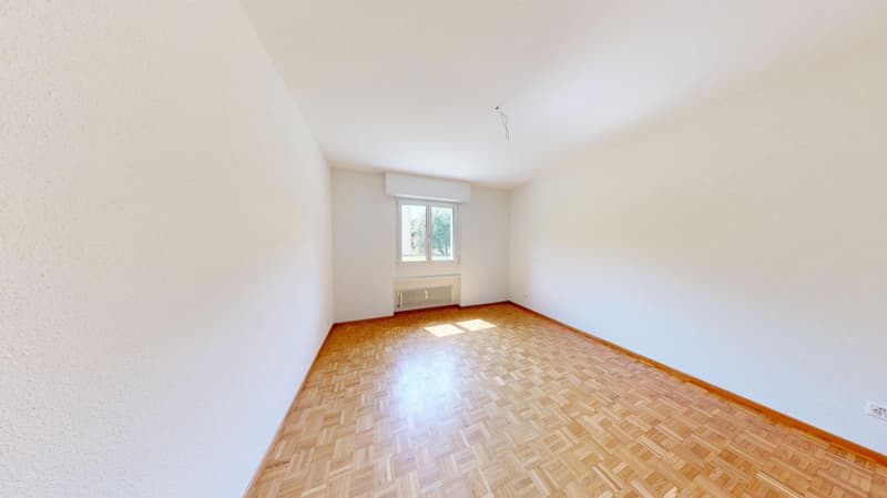 A due passi dalla città, circondato dal verde: la tua nuova casa ti aspetta (8)