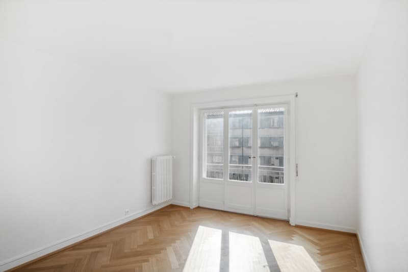 Superbe appartement rénové à la Servette (4)
