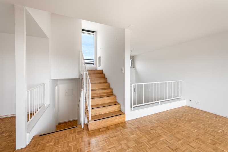 Modernes Wohnen mit Ausblick - sanierte 3.5-Zimmer-Maisonette. (11)