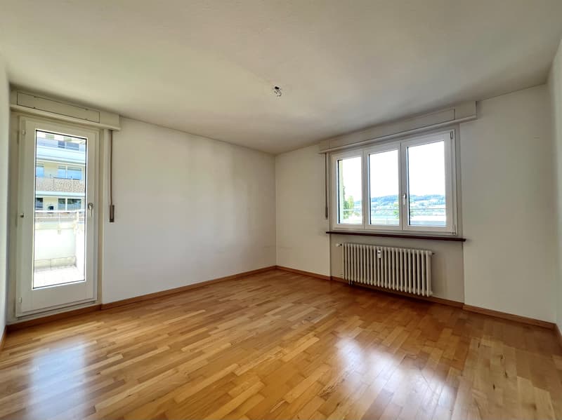 Attikawohnung im Matthofring wartet auf Sie! (9)