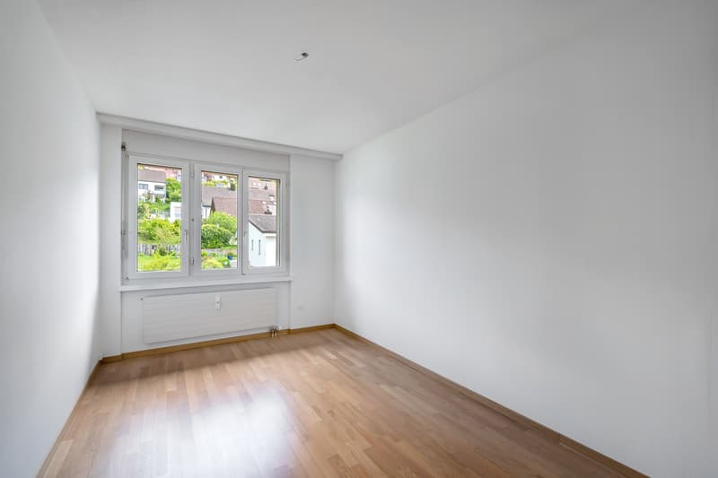 Grosszügige Wohnung mit Chéminée - befristet bis 30.06.2027! (5)