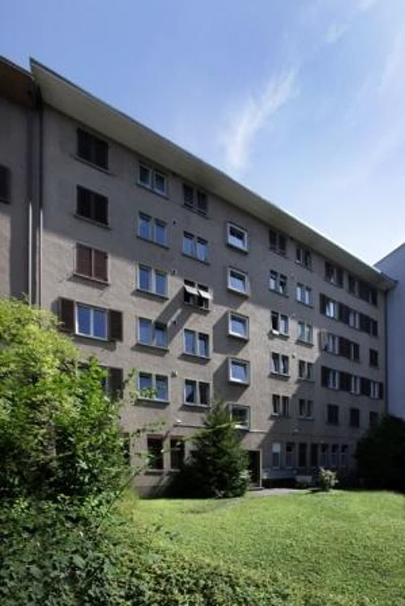 Gemütliche Wohnung im Herzen von Zürich-Oerlikon (2)