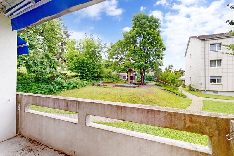 Grosszügige 4 Zimmer-Wohnung an ruhiger aber seenaher Lage (9)