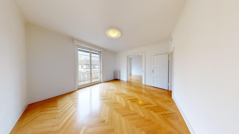 Hochwertige Altbauwohnung - Ihre neue Wohlfühloase im Enge-Quartier! (5)