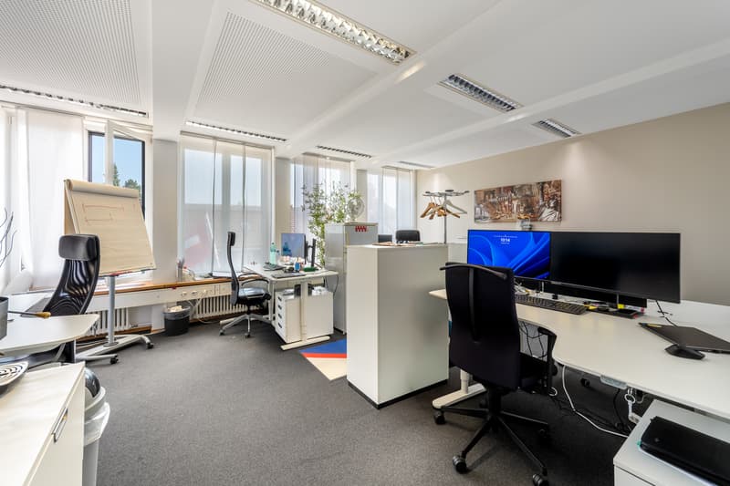 Repräsentative Bürofläche an zentraler Lage in Wohlen (9)